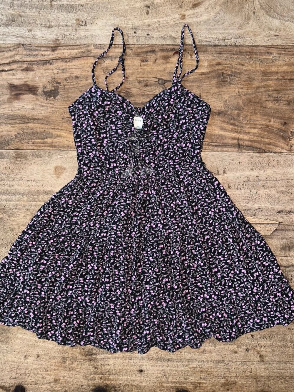 EUC Aeropostale Floral Straps Dress Black Pink Roses Size XSMALL Ruffles Flirty